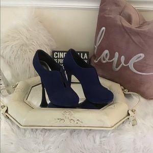 Style & Co Microsuede Blue Booties Size 6.5